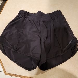 EUC lululemon Hotty Hot